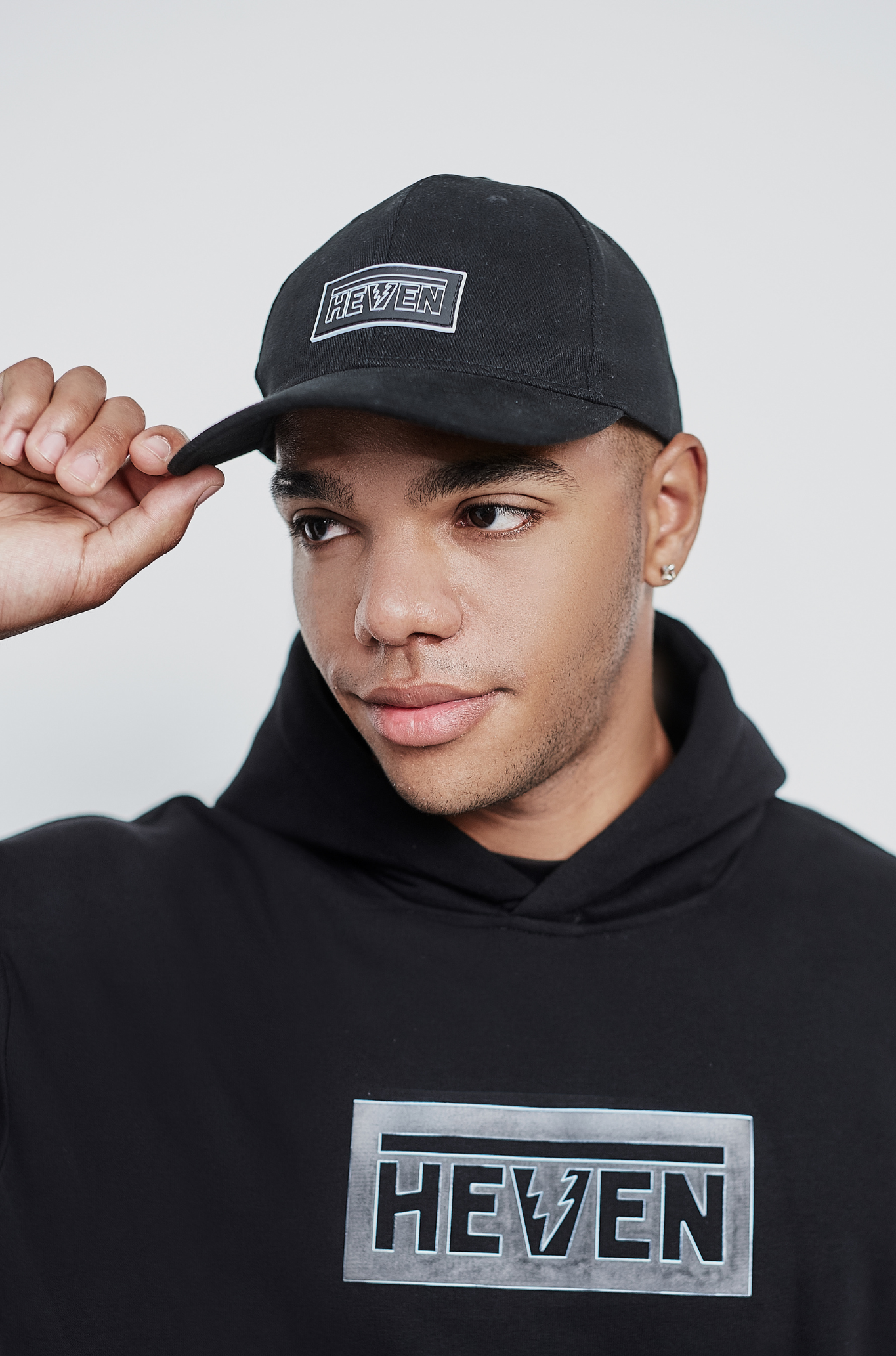Heven Cap Black